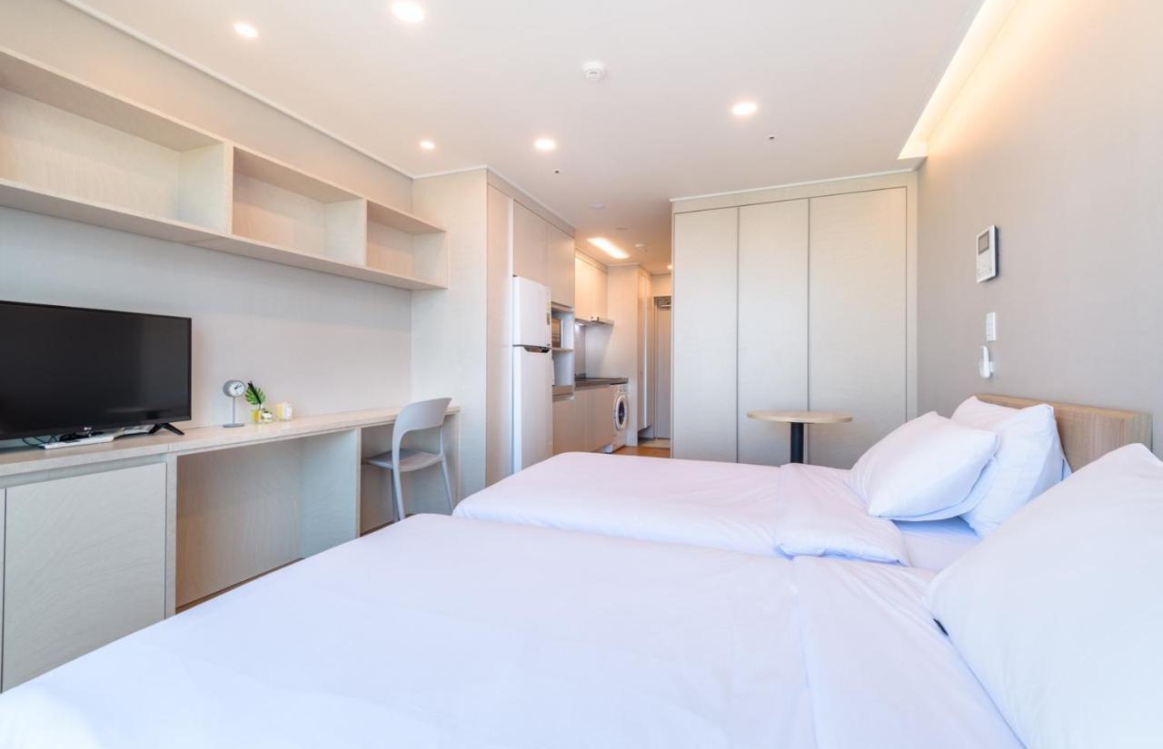 Hi Residences Jeju Bagian luar foto