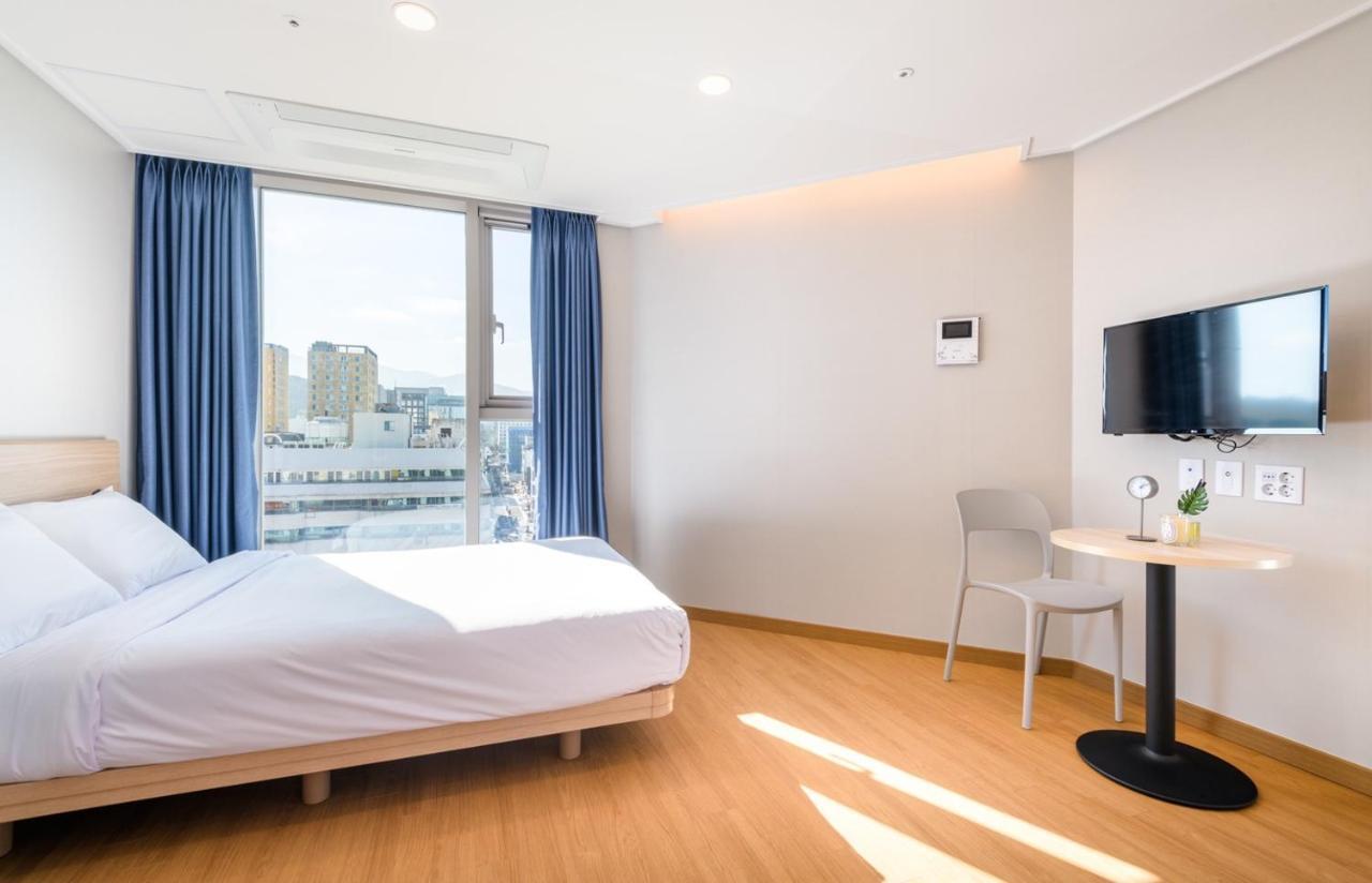 Hi Residences Jeju Bagian luar foto